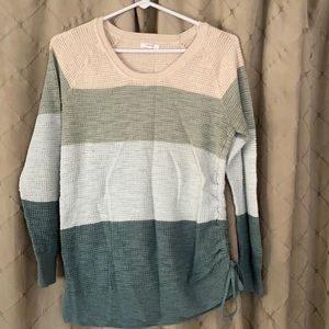 Women’s light weight sweater from maurices